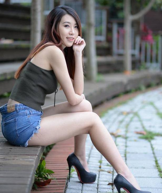 《其它的特殊服务》在线观看